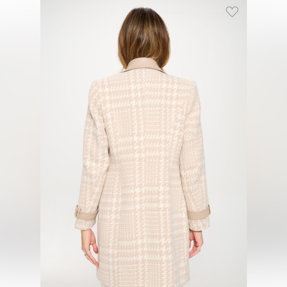 Elegant Cream Houndstooth Women's Coat EUC - Picture 3 of 4